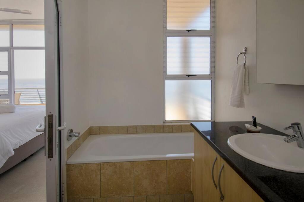 6B Sugar Beach Umdloti Beachfront Magic Экстерьер фото